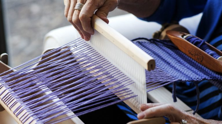Working with a loom